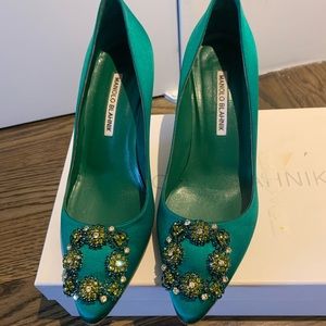 Manolo Blahnik Emerald Satin Hangisi 70 MM Pump
